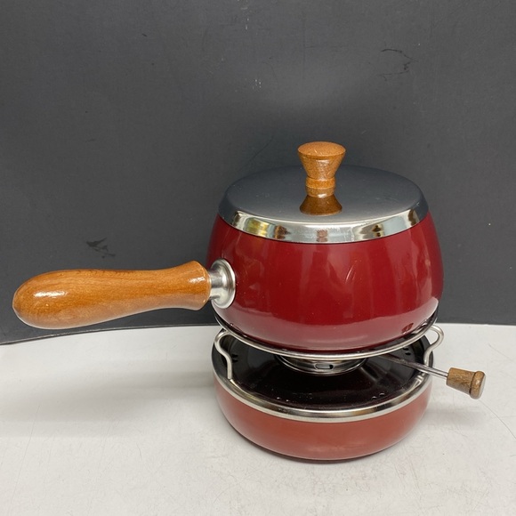 Manor House Fondue Set Two Quart - Picture 6 of 17